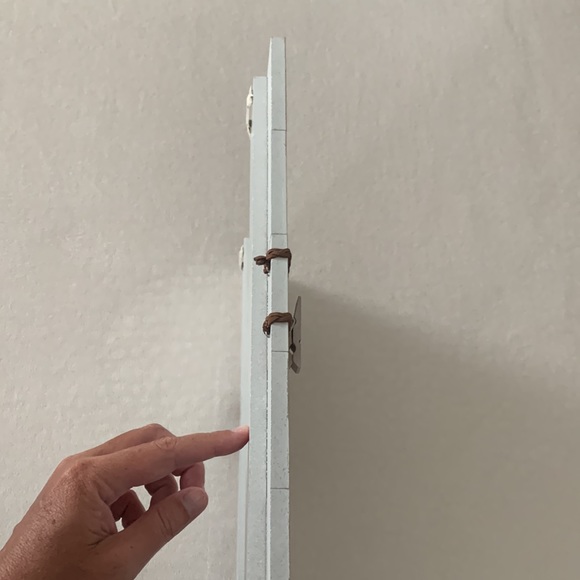 Photo display - Picture 2 of 4